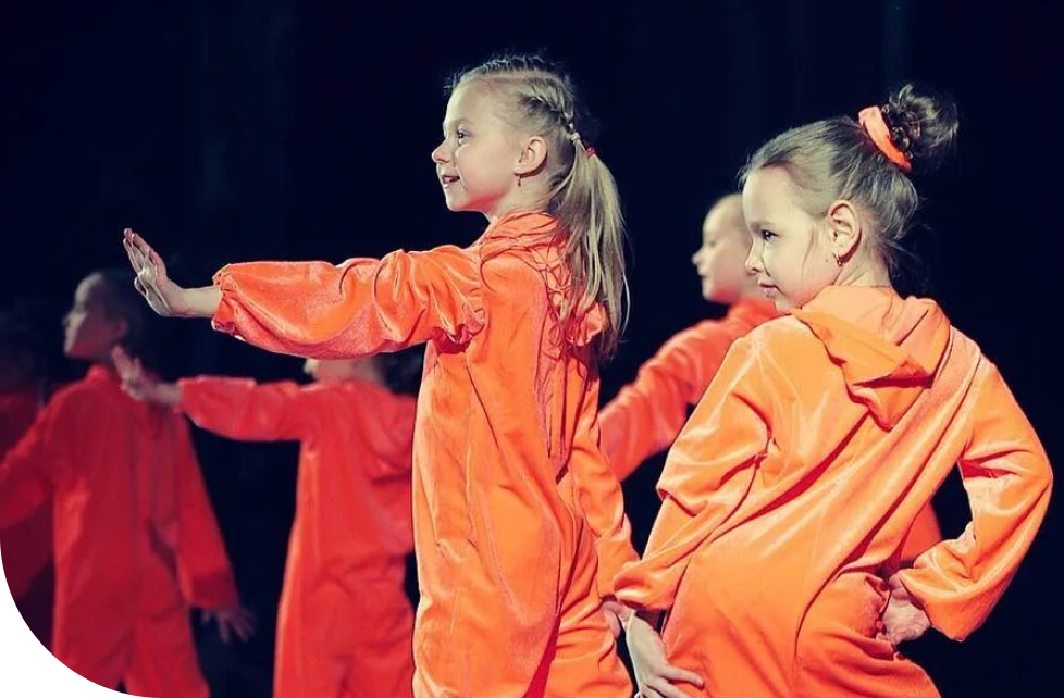 Школа танцев в Апрелевке. Танцы для детей и взрослых 